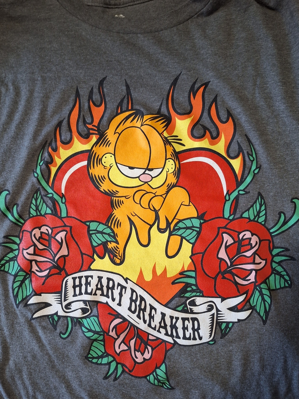 Garfield 'Heartbreaker' Graphic Tee - Gray - Picture 3 of 4